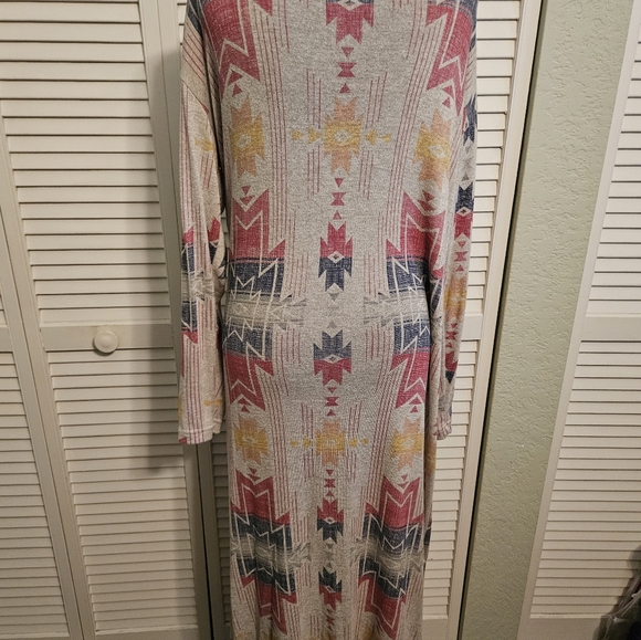 Geometric / Aztec Pattern Long  Duster - Picture 4 of 13